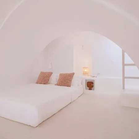 Terracotta Cave House Holiday home *